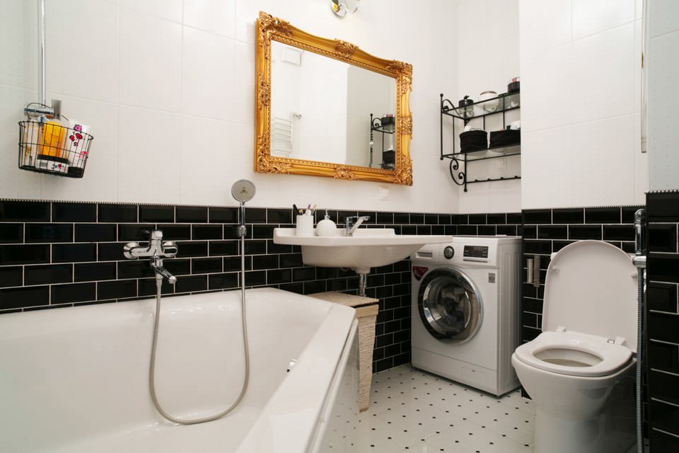 combined bathroom