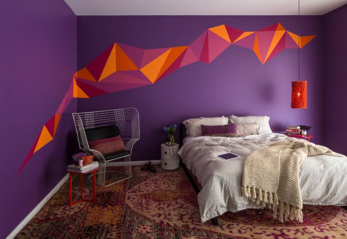 purple in bedroom decoration