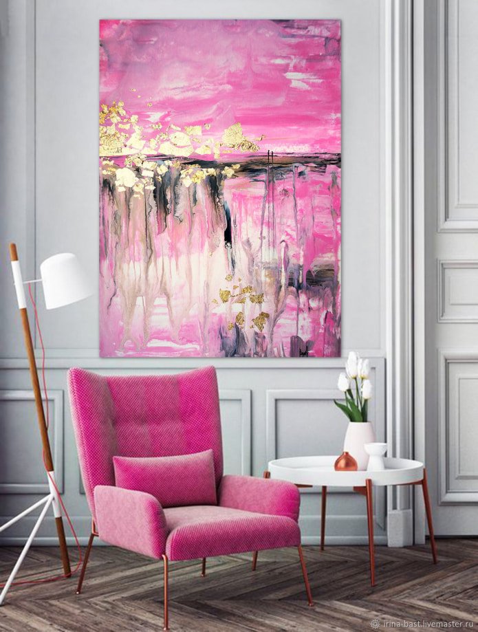 painting in pink tones