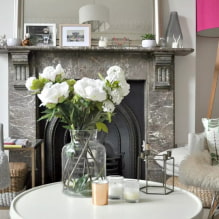 Artificial flowers in the interior-2