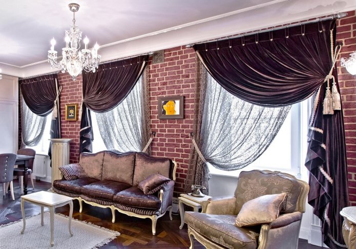 Italian curtains