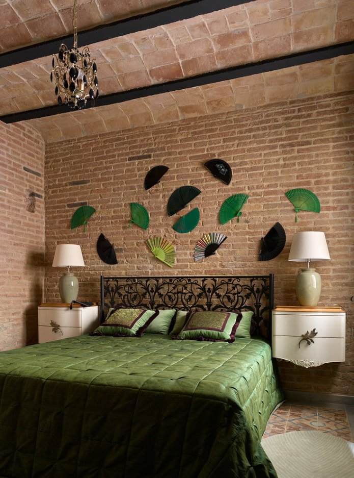 Metal headboard