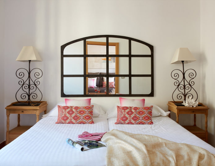 mirror in the bedroom
