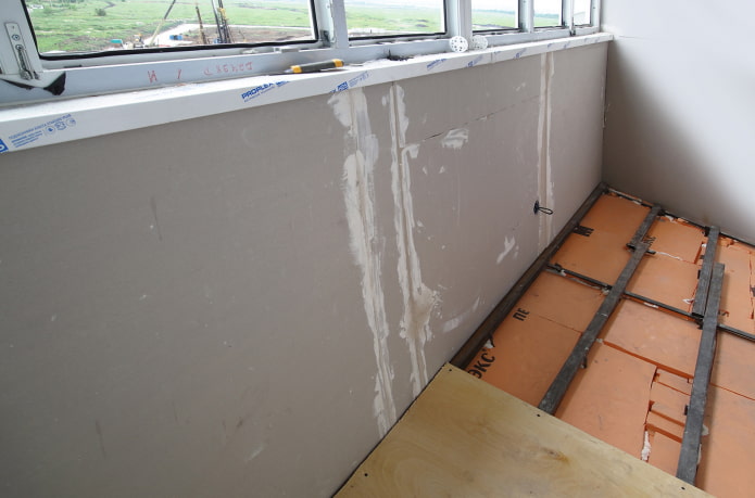Loggia insulation