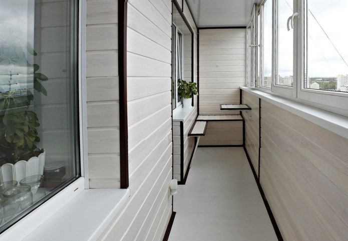 Universal balcony