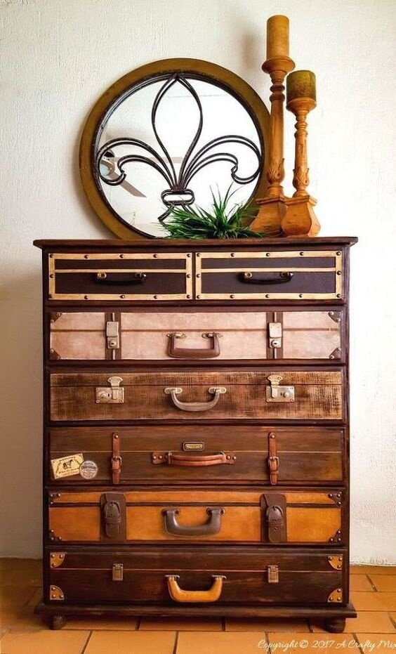Chest of drawers decor with fittings