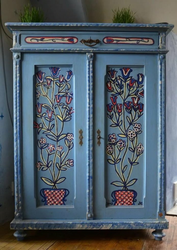 Hand-painted cabinet
