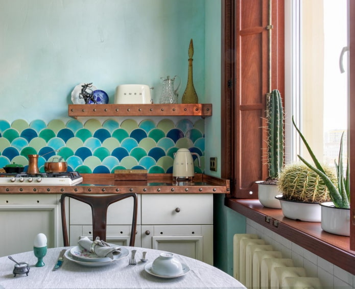 Scaly tiles
