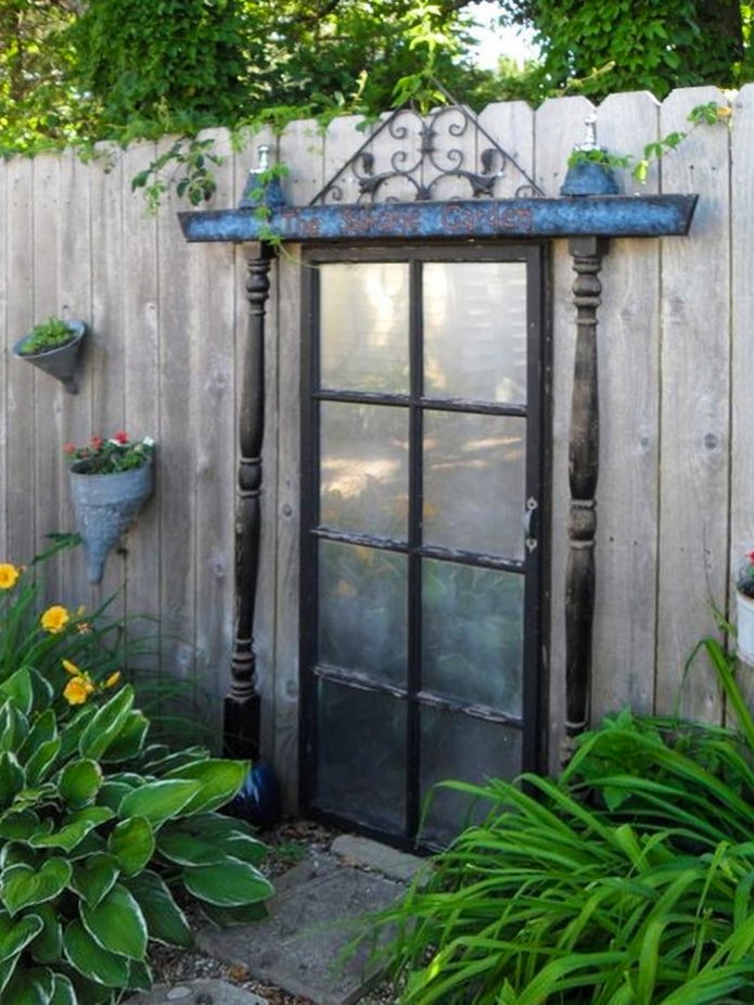 Door with glass inserts