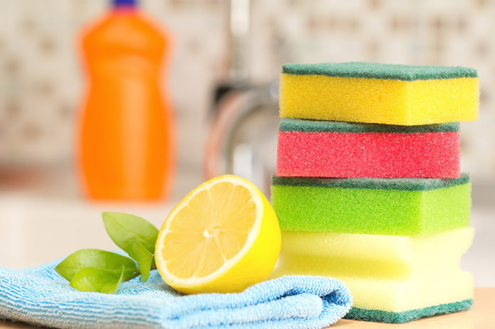 Lemon for cleaning the kitchen
