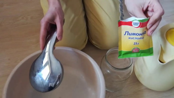 Citric acid for limescale