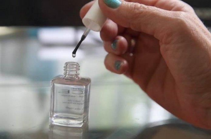 colorless nail polish