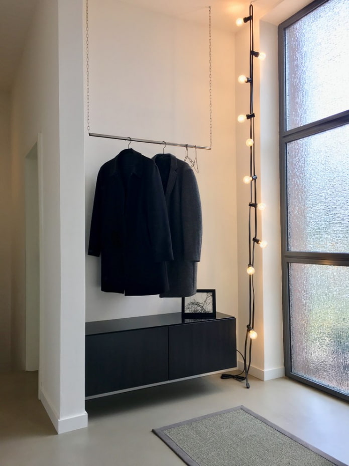 Garland lighting