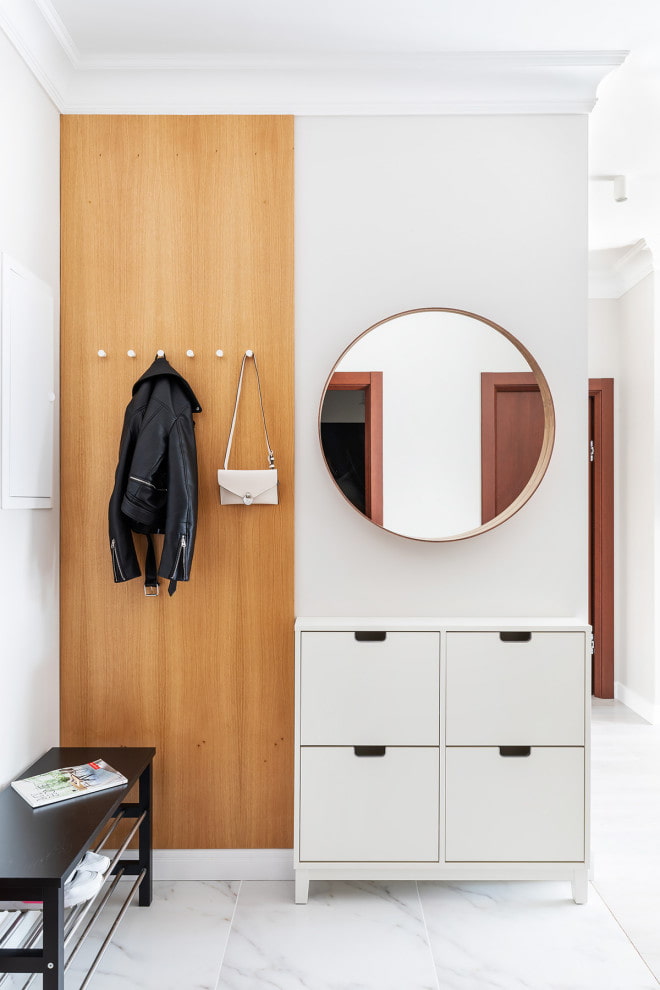 Entrance area in minimalist style