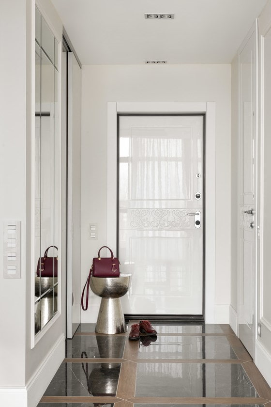 Glossy door