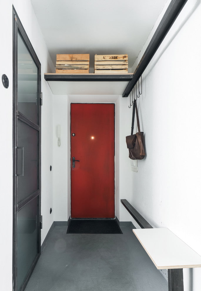 Narrow shelves, bench, hanger