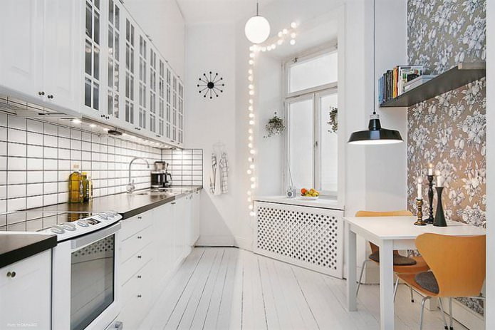 Wallpaper design for a small kitchen