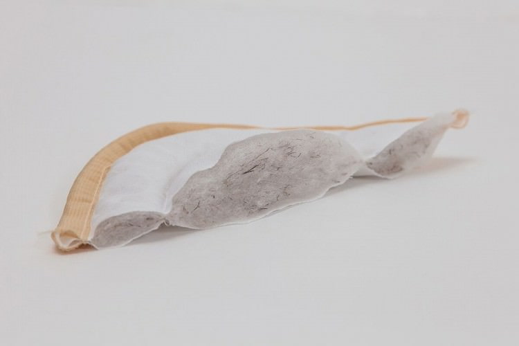 blanket with linen filling