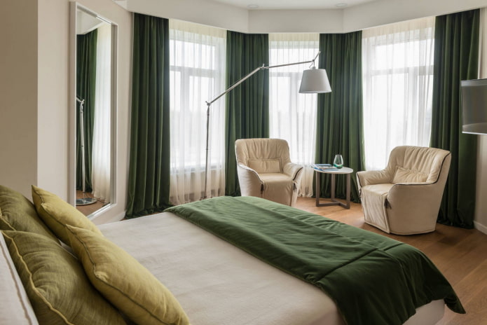 Emerald curtains