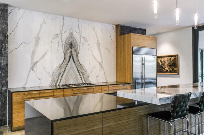 Marble apron