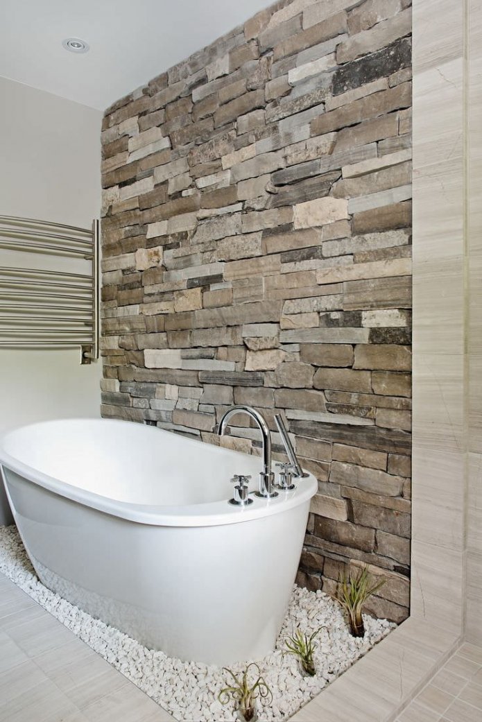 decorative stone finishing in the bathroom