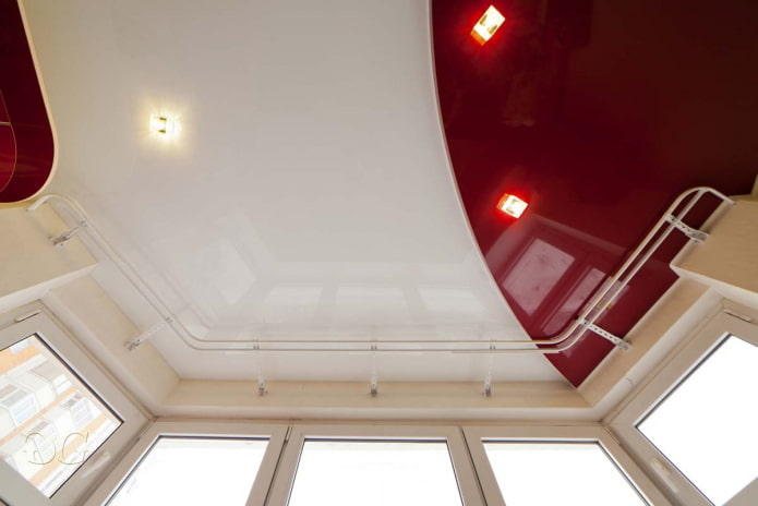 Wall cornice and stretch ceiling