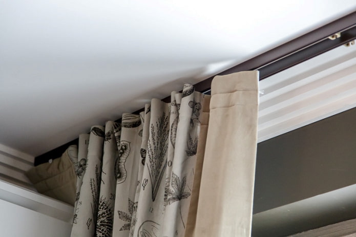 profile curtain rod