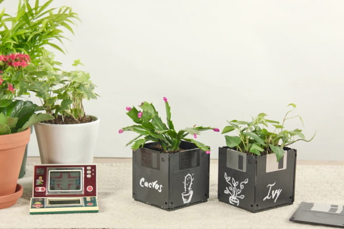 Floppy disk flowerpot