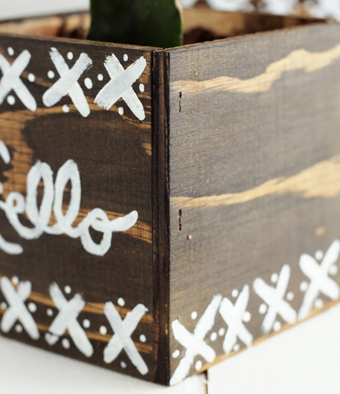 Plywood flowerpot