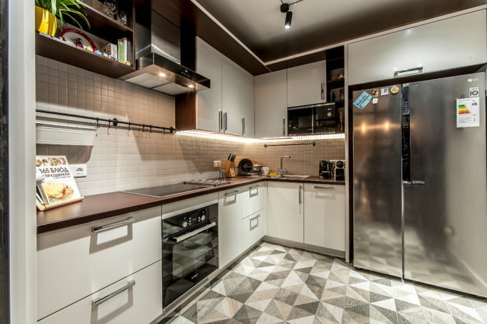 refrigerator in the interior of the kitchen in the shape of the letter G