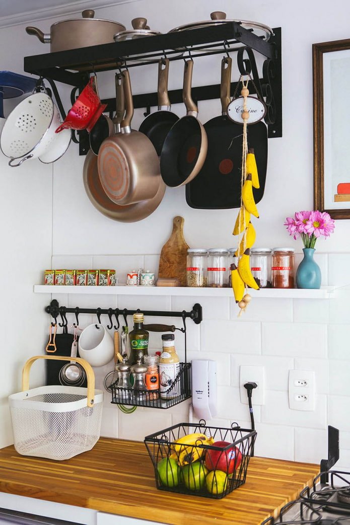 Ceiling rail shelf
