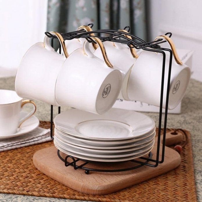 cup storage system