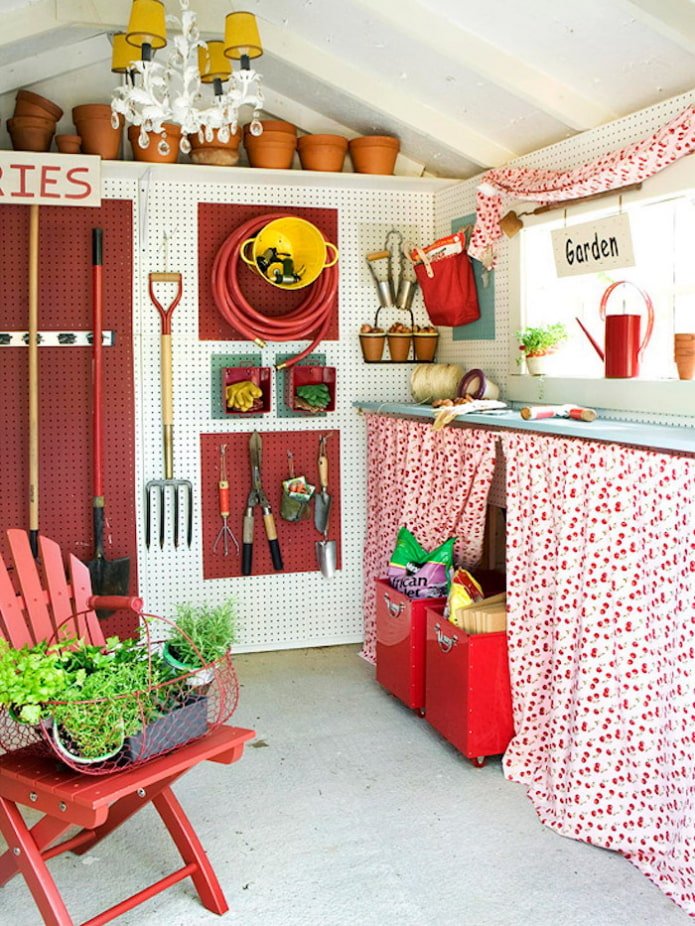 Barn with perforated wall