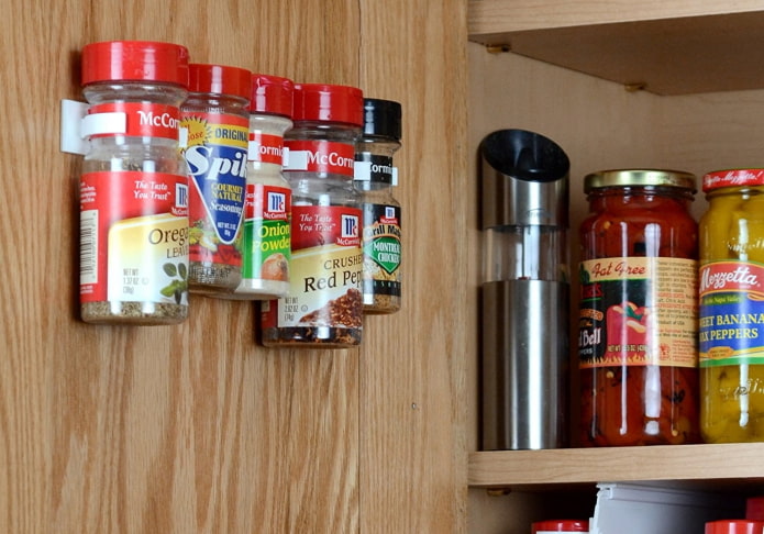 spices attached to the door