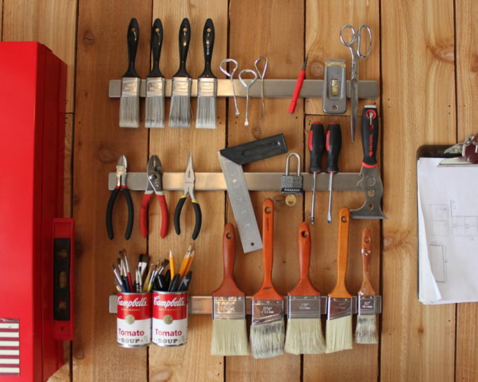 Magnetic tape for organizing tools