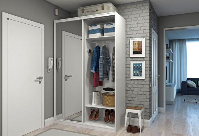 lower shelf for shoes
