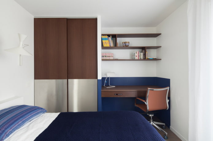 Wardrobe and Workspace in the Bedroom