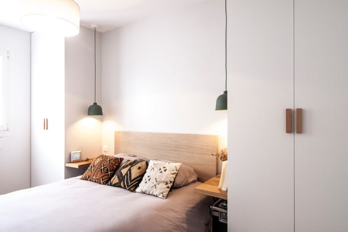 Closets on either side of the headboard