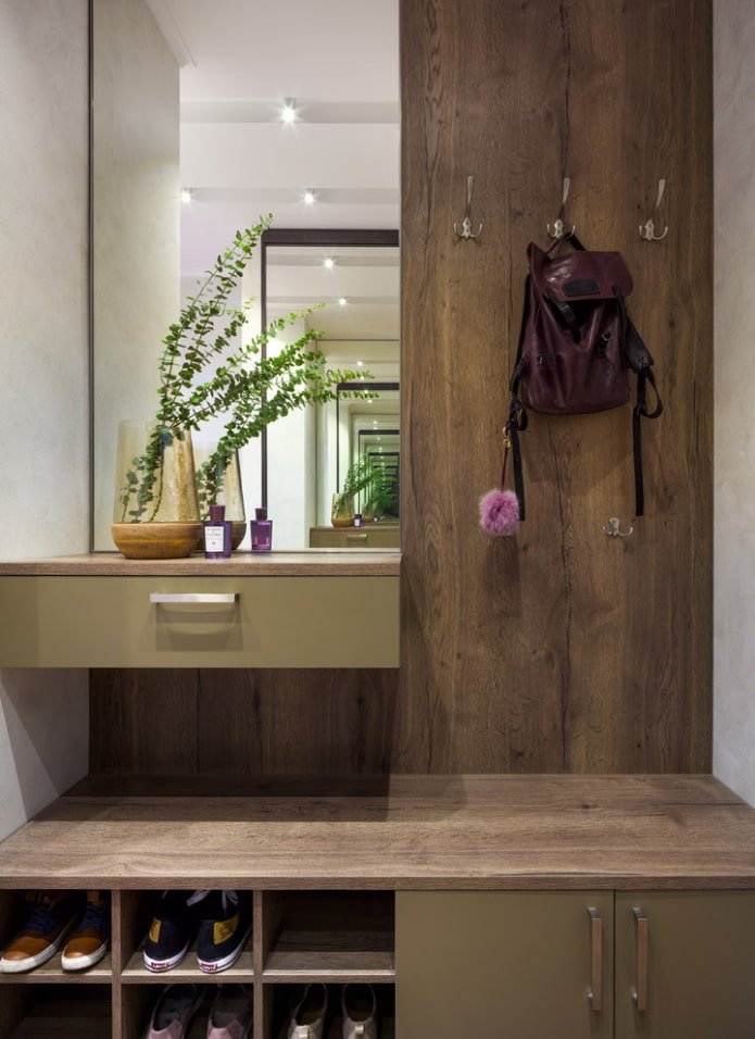Mirror with drawer