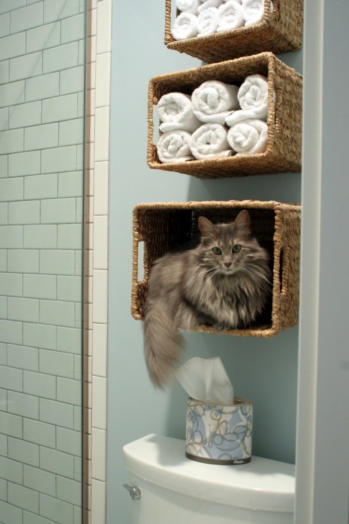 Baskets instead of shelves