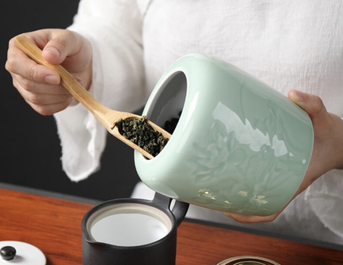 jar with tea