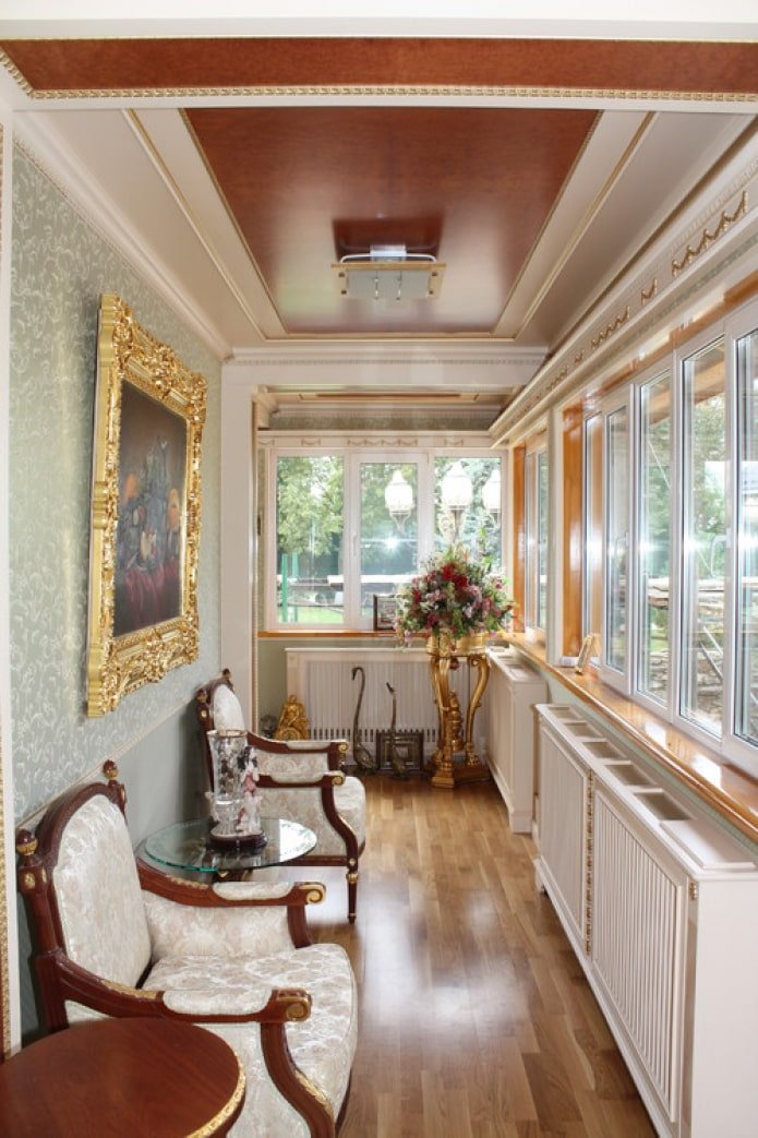 classic balcony design