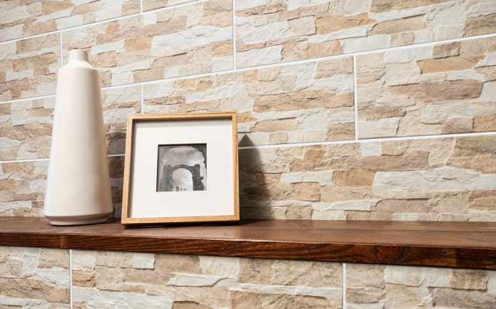 clinker tile finishing under a stone