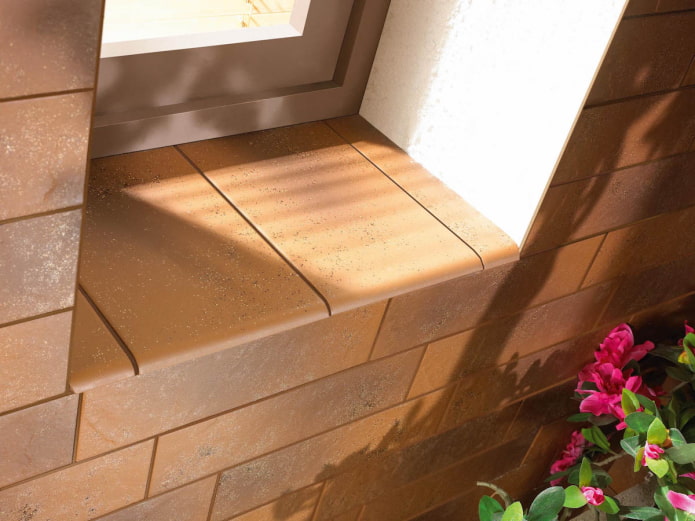 window sill with clinker finishing