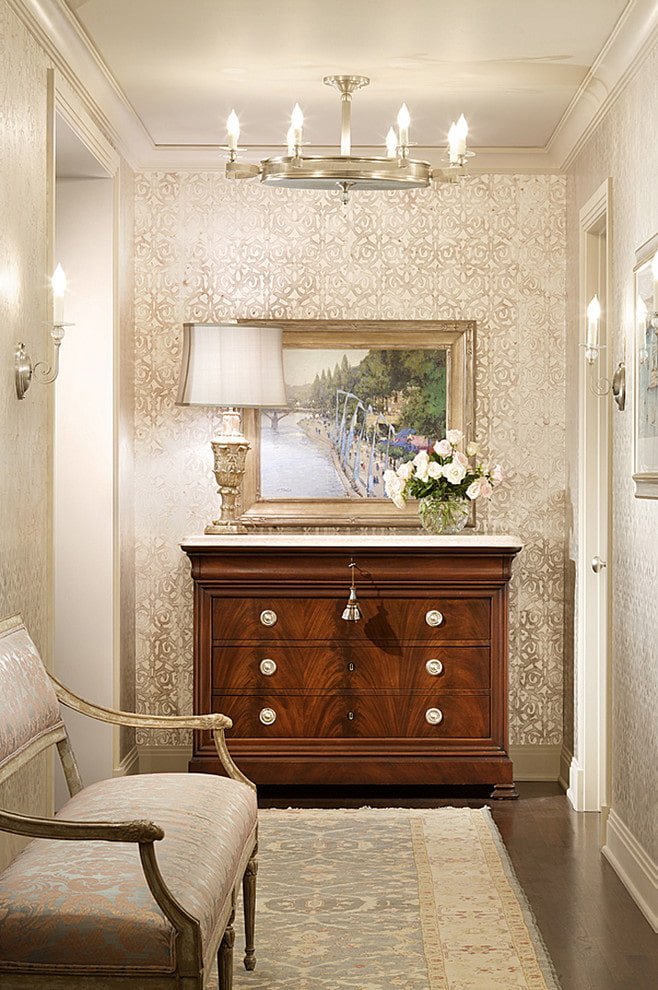chest of drawers in the interior of the hallway