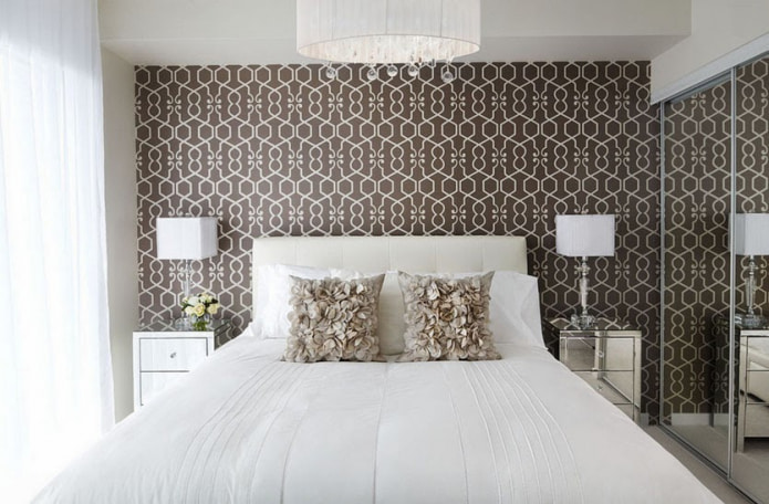 brown and white wallpaper