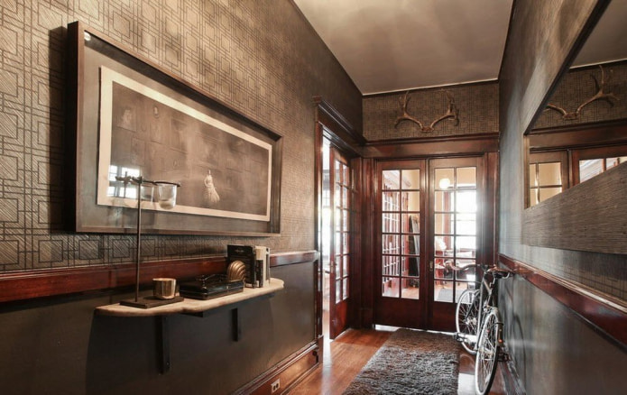 combining brown wallpaper with the ceiling