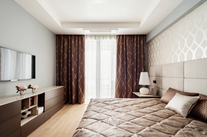 Chocolate curtains in the bedroom