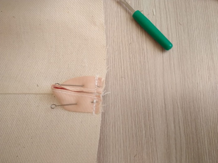 Sew on the handle