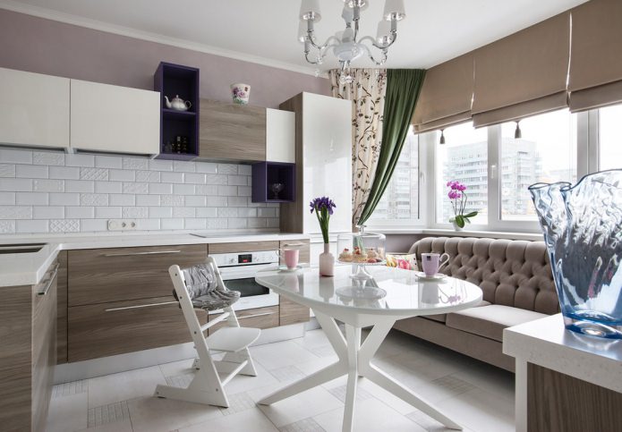 short curtains in the kitchen